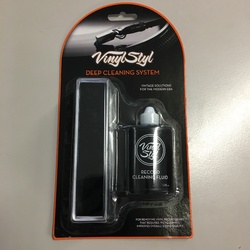 Vinyl Styl Deep Cleaning System Brush & Fluid Accessory