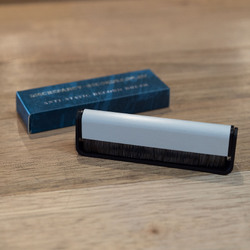 Anti-Static Carbon Fiber Record LP Vinyl Brush brand new FREE DELIVERY                                     