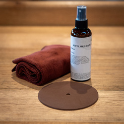Record Vinyl LP Cleaning Kit CLOTH Cleaning Fluid Label Protector Top Quality