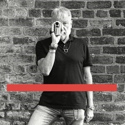 Peter Hook & The Light Live At O2 Victoria Warehouse, Manchester - 19/4/25 3 CD