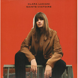 Clara Luciani Sainte-Victoire