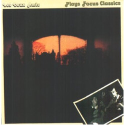 Les Deux Amis Plays Focus Classics