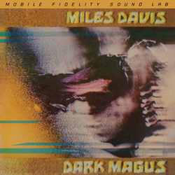 Miles Davis Dark Magus Live At Carnegie Hall 1974 VINYL LP
