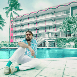 Ewan Currie Strange Vacation vinyl LP
