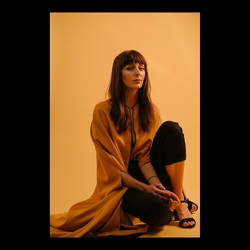 Anna Ash Apologies Vinyl 7"