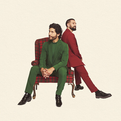 Dan-Á& Shay It's Officially Christmas: The Double Album VINYL 2 LP APPLE OPAQUE EVERGREEN OPAQUE