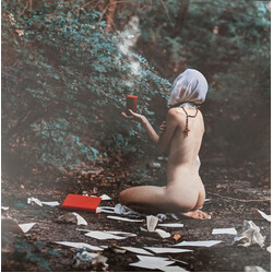 Emery Eve