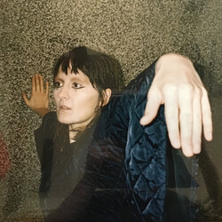 Cate Le Bon Crab Day