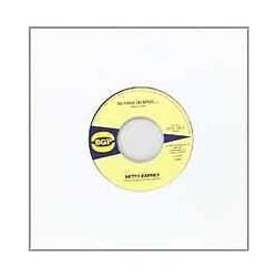 Betty Barney/The Chilli Peppers Momma Momma/Chicken Scratch Vinyl 7"