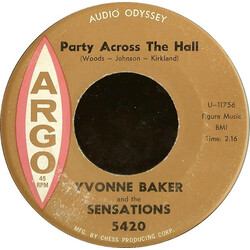 Yvonne Baker / The Sensations (2) Party Across The Hall / No Changes USED VINYL 7INCH 45 RPM SINGLE
