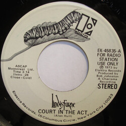 Lindisfarne Court In The Act USED VINYL 7INCH 45 RPM SINGLE PROMO STEREO MONO