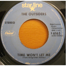 The Outsiders US Time Won't Let Me / Girl In Love Vinyl 7" USED