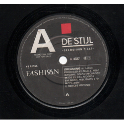 Fashion Dreaming Vinyl 7" USED