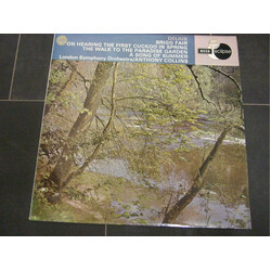 Frederick Delius / The London Symphony Orchestra / Anthony Collins (2) Brigg Fair / On Hearing The First Cuckoo In Spring / The Walk To The Paradise G