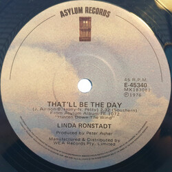 Linda Ronstadt That'll Be The Day / Try Me Again USED VINYL 7INCH 45 RPM SINGLE