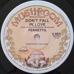 The Ferretts Don't Fall In Love USED VINYL 7INCH 45 RPM SINGLE