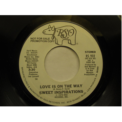 The Sweet Inspirations Love Is On The Way Vinyl 7" USED