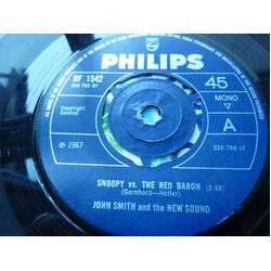 John Smith And The New Sound Snoopy VS. The Red Baron USED VINYL 7INCH 45 RPM SINGLE MONO