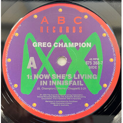 Greg Champion Now She's Living In Innisfail USED VINYL 7INCH 45 RPM SINGLE