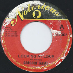 Gregory Isaacs Looking At Love USED VINYL 7INCH 45 RPM