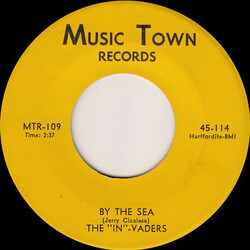 The In-Vaders By The Sea USED VINYL 7INCH 45 RPM SINGLE