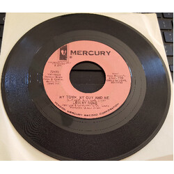 Lesley Gore My Town, My Guy and Me / A Girl in Love USED VINYL 7INCH 45 RPM SINGLE PROMO