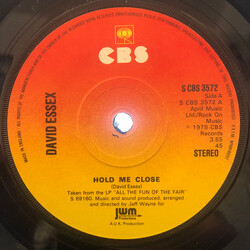 David Essex Hold Me Close USED VINYL 7INCH 45 RPM SINGLE STEREO