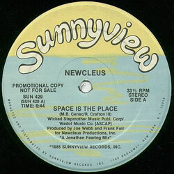 Newcleus Space Is The Place / Cyborg Dance USED VINYL 12INCH 33 S RPM PROMO