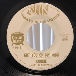 Cookie & His Cupcakes / Cookie (26) / The Berry Cups Got You On My Mind / Belinda USED VINYL 7INCH 45 RPM SINGLE