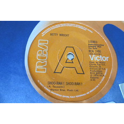 Betty Wright Shoorah! Shoorah! Vinyl 7" USED