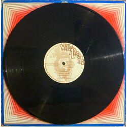 Nardo Ranks / Apache Scratchy / Roland Burrell / John "Sir Raphael" Allen Look Good Posse / Ease Squeeze / Johnny Dollar USED VINYL 12INCH