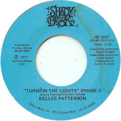 Kellee Patterson Turn On The Lights USED VINYL 7INCH 45 RPM SINGLE STYRENE