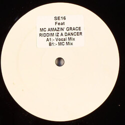SE16 / MC Amazin' Grace Riddim Iz A Dancer USED VINYL 12INCH WHITE LABEL 45 RPM