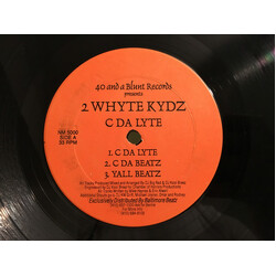 2 Whyte Kidz C Da Lyte / Pass It USED VINYL 12INCH 33 S RPM