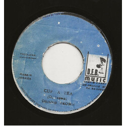 Dennis Brown / D.E.B. Music Players Cup A Tea USED VINYL 7INCH