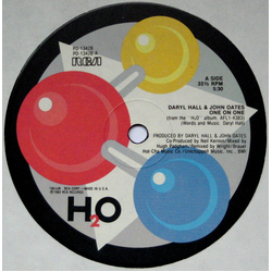 Daryl Hall & John Oates One On One Vinyl 12" USED