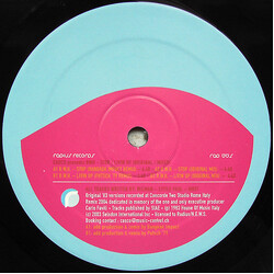 Casco / B.W.H. Stop / Livin Up (Original / Mixes) USED VINYL 12INCH 33 S RPM