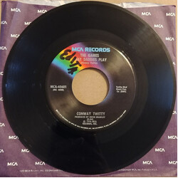 Conway Twitty The Games That Daddies Play / There's More Love In The Arms You're Leaving USED VINYL 7INCH 45 RPM SINGLE