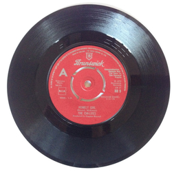 The Chi-Lites Homely Girl / I Never Had It So Good Vinyl 7" USED