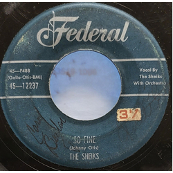 The Sheiks (15) So Fine / Sentimental Heart Vinyl 7" USED
