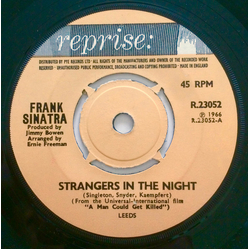 Frank Sinatra Strangers In The Night Vinyl 7" USED