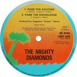 The Mighty Diamonds Pass The Kouchie / Pass The Knowledge Vinyl 12" USED