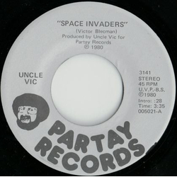 Uncle Vic Space Invaders Vinyl 7" USED