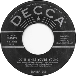 Sandra Dee (3) Do It While You're Young Vinyl 7" USED