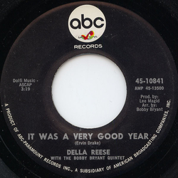 Della Reese / The Bobby Bryant Quintet It Was A Very Good Year / Solitary Woman Vinyl 7" USED