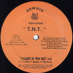 T.N.T. (19) Caught In The Act Vinyl 12" USED