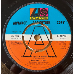 Roberta Flack Killing Me Softly With His Song Vinyl 7" USED
