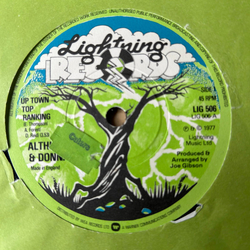 Althea & Donna / The Mighty Two Up Town Top Ranking / Calico Suit Vinyl 7" USED