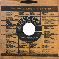 Sue Thompson / Hank Penny Walkin' In The Snow / Come A Little Bit Closer Vinyl 7" USED