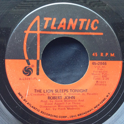 Robert John The Lion Sleeps Tonight Vinyl 7" USED